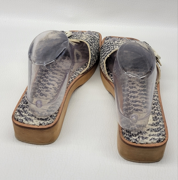 Louise Et Cie Lo -Elara Sandals Women’s Size 7M Blue snake Slide shoes may  be s - Picture 2 of 8